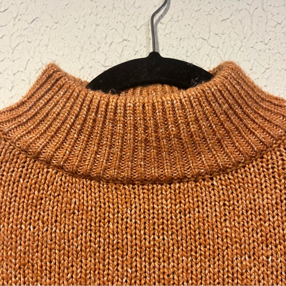 Aerie Earthy Warm Rust Mock Neck Sweater size medium - Picture 5 of 11
